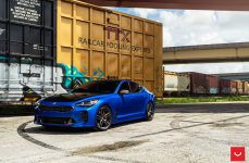 Kia Stinger GT на дисках Hybrid Forged HF-1