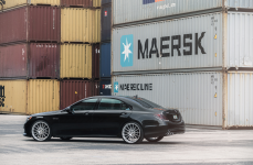 Mercedes Benz S550 на дисках Avant Garde M615 R22