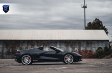 Chevrolet Corvette C8 на кованых дисках RFG13 