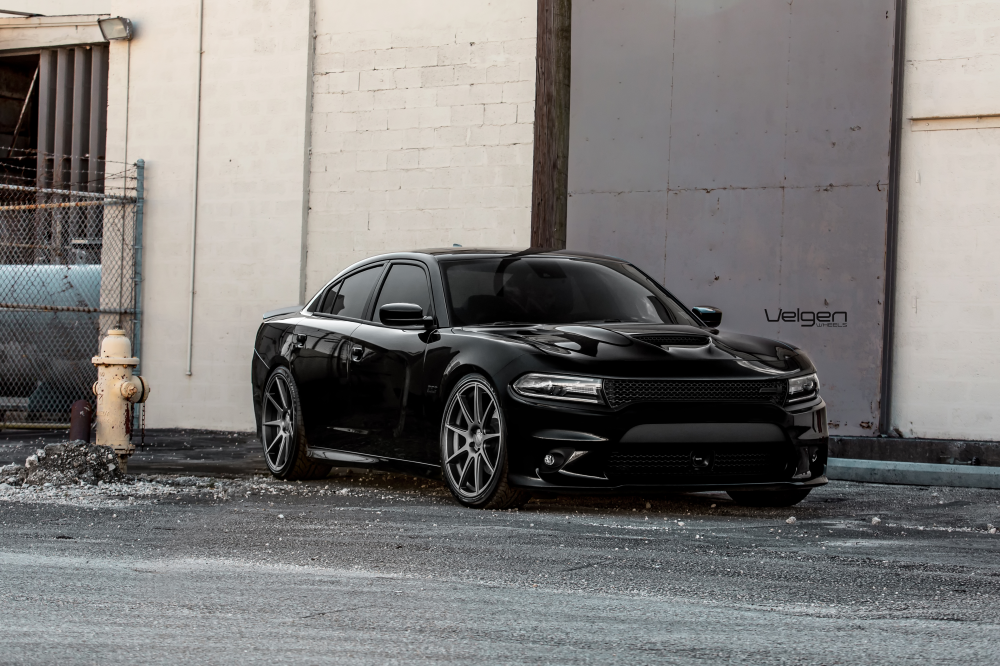 Dodge Charger R/T Scat Pack на дисках Velgen Wheels VMB9