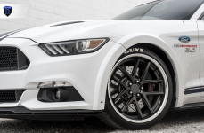 Ford Mustang на дисках Rohana RC9