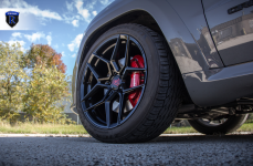 Jeep Grand Cherokee SRT на дисках RFX11 Gloss Black