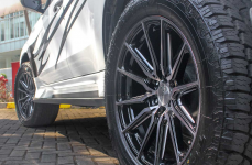 Mitsubishi Pajero Sport на дисках Vossen HF6-1