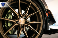 Chevrolet Camaro на дисках RFX13 Brushed Bronze