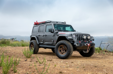Jeep JL на дисках Venom Rex VR-501 17