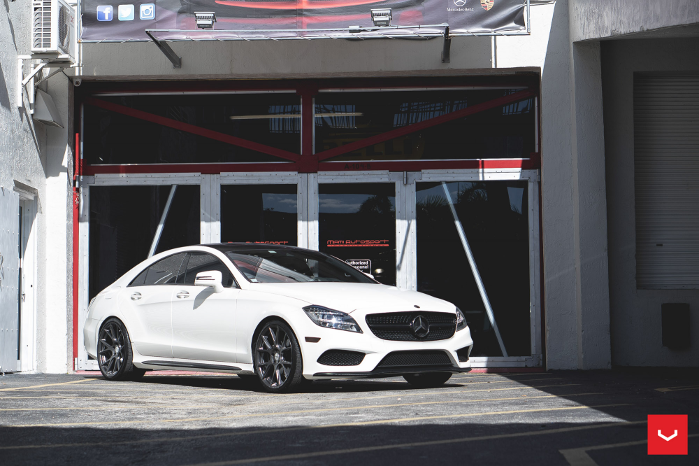 Mercedes-Benz CLS на дисках Vossen VFS-6