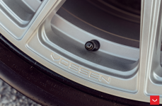 Audi Q8 на дисках Hybrid Forged HF-3