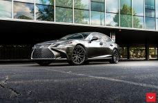 Lexus LS500 на дисках Hybrid Forged HF-2