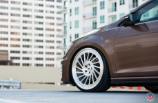 Volkswagen Mk7 GTI на дисках Vossen Forged LC-106T