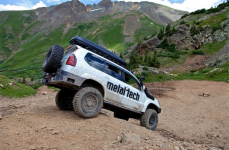 Lexus GX470 на дисках Black Rhino Armory