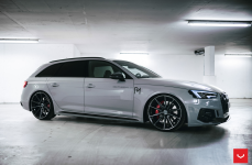 Audi RS4 на дисках Hybrid Forged HF-3