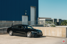 Mercedes S580 на дисках Vossen Forged VPS-312