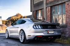 TSW Bathurst на дисках Ford Mustang GT