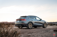 Audi Q8 на дисках Vossen Forged S17-01