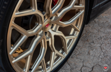 Audi Q8 на дисках Vossen Forged S17-01