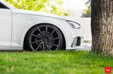 Audi A4 на дисках Vossen CVT