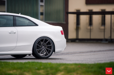 Audi RS5 на дисках Vossen CVT