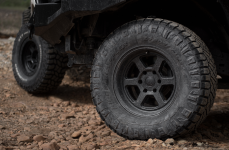 Toyota 4Runner на дисках Black Rhino Reno Beadlock