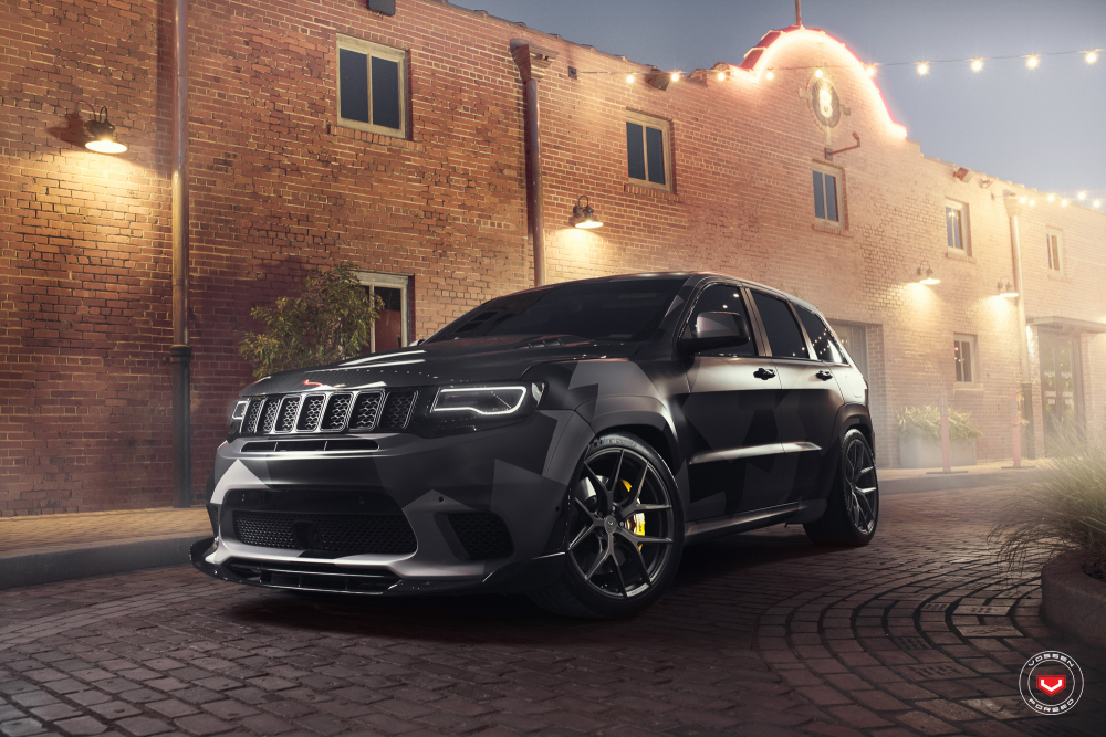 Jeep Trackhawk на кованых дисках Vossen Forged S21-01