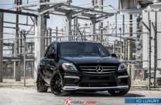 Mercedes Benz ML63 на дисках XO Luxury XF1