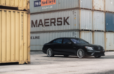 Mercedes Benz S550 на дисках Avant Garde M615 R22