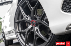 Mercedes E-Class на дисках Hybrid Forged HF-5