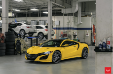 Acura NSX на дисках Hybrid Forged HF-4T