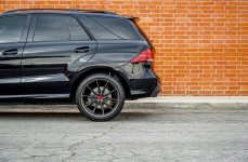 Mercedes Benz GLE на дисках V-FF 109 Carbon Graphite