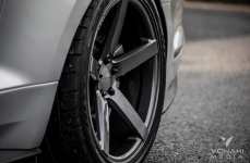 Ford Mustang GT на дисках Vossen CV3R