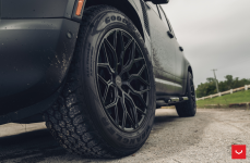 Land Rover Defender на дисках Hybrid Forged HF-2