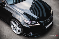 Lexus GS350 на дисках Vossen VFS5