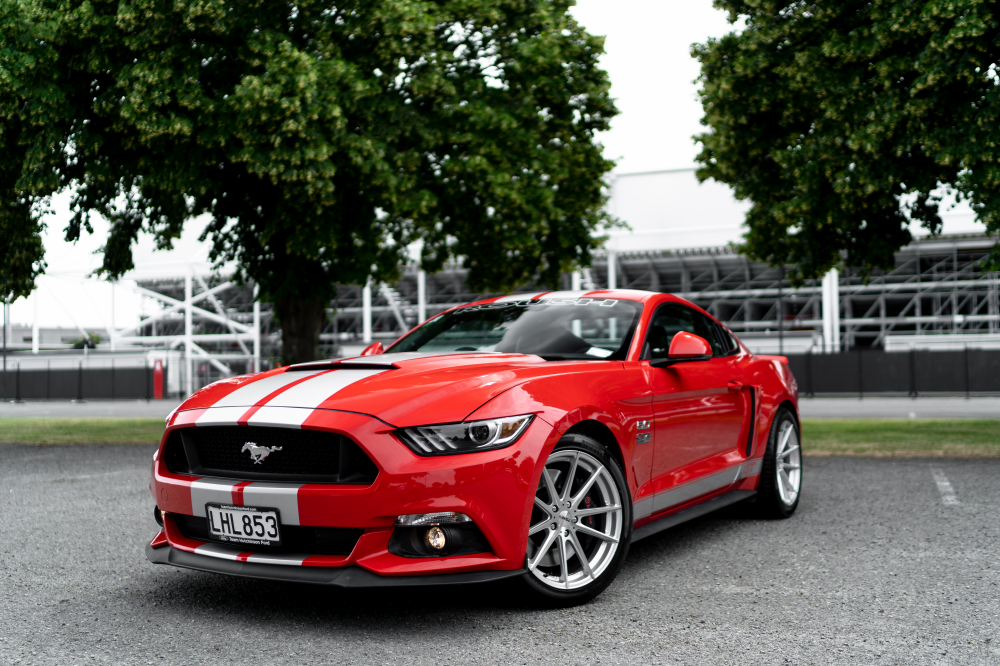 Ford Mustang GT на дисках TSW Bathurst