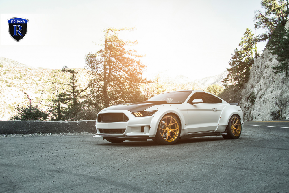 Ford Mustang S550 Widebody на дисках Rohana RFX5