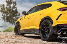 Lamborghini Urus на кованых дисках Vossen Forged S17-01