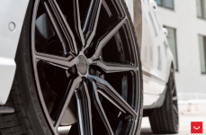 Range Rover на дисках Hybrid Forged HF-3