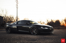 Audi R8 на дисках Hybrid Forged HF-5