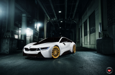 BMW i8 на дисках 