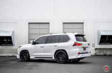 Lexus LX570 на кованых дисках Vossen Forged S17-07
