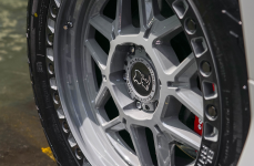 Mitsubishi Pajero Sport на дисках Black Rhino Kelso