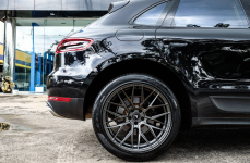 Porsche Macan на дисках Vorsteiner V-FF 107 Carbon Graphite