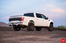 Ford Raptor на дисках Hybrid Forged HF6-4