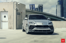 Lamborghini Urus на дисках Hybrid Forged HF-7