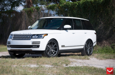 Land Rover Range Rover на дисках Vossen VFS1