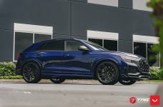 Audi RSQ8 на дисках Hybrid Forged HF-7