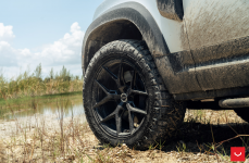 Land Rover Defender 90 на дисках Hybrid Forged HF-5