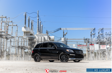 Mercedes Benz ML63 на дисках XO Luxury XF1