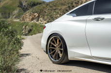 Infiniti Q60 на дисках Blaque Diamond BD23