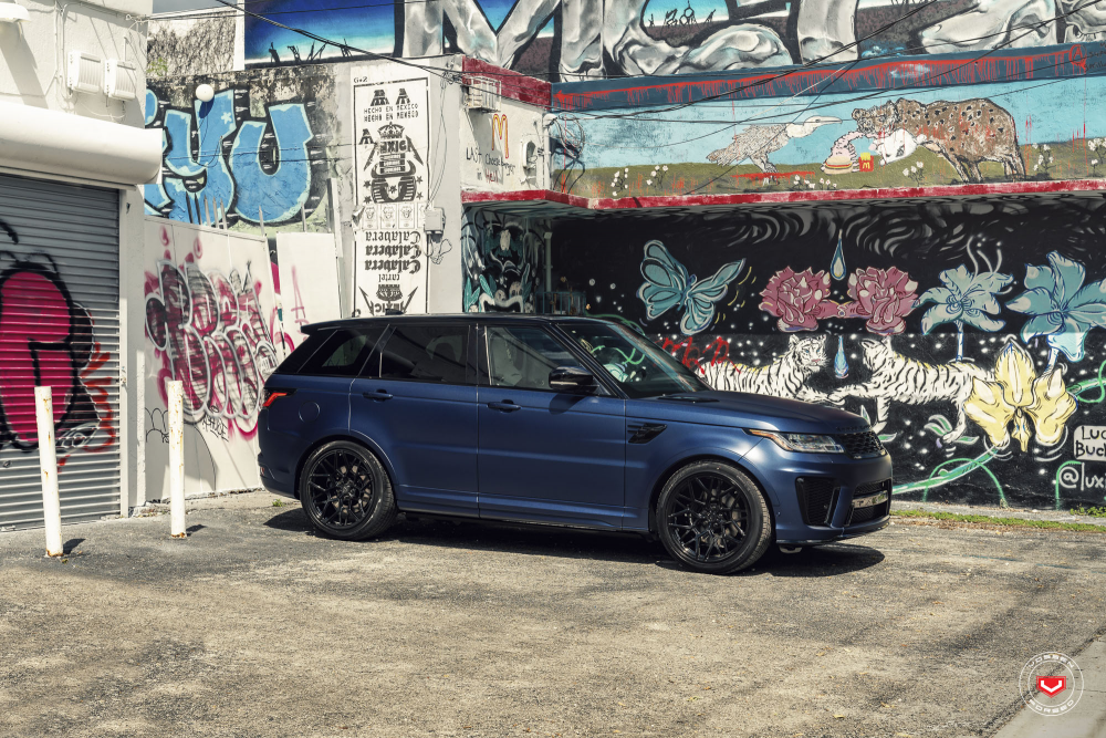 Land Rover Range Rover на дисках Urban Automotive x Vossen UV-1