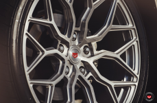 Lexus LX570 на дисках Vossen Forged S17-01