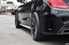 Mercedes Benz C63S на дисках Vorsteiner V-FF 107 Carbon Graphite